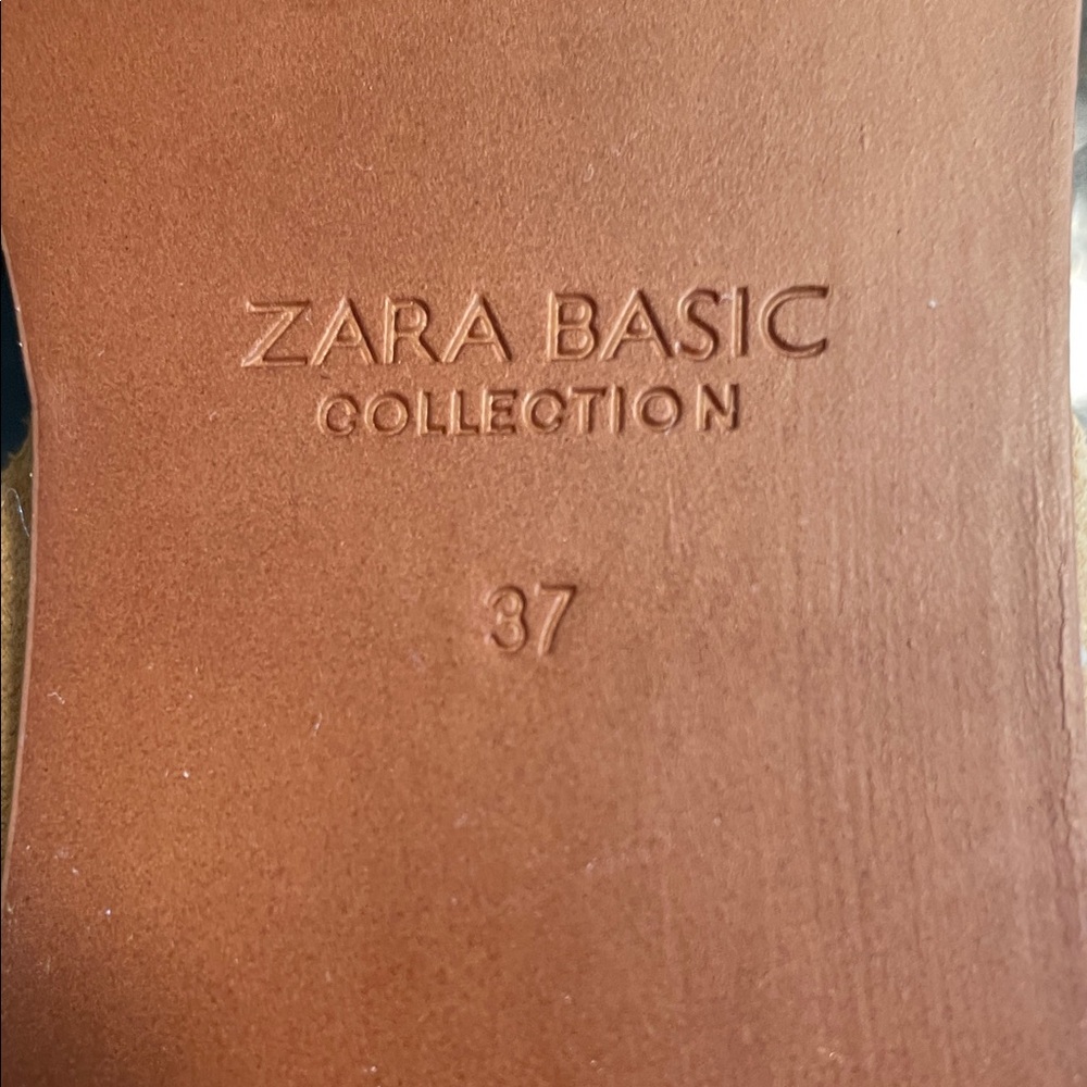 ZARA BASIC COLLECTION Tan Suede Flat Sandals Size 37/6.5 💥🆕💥 - Picture 9 of 10